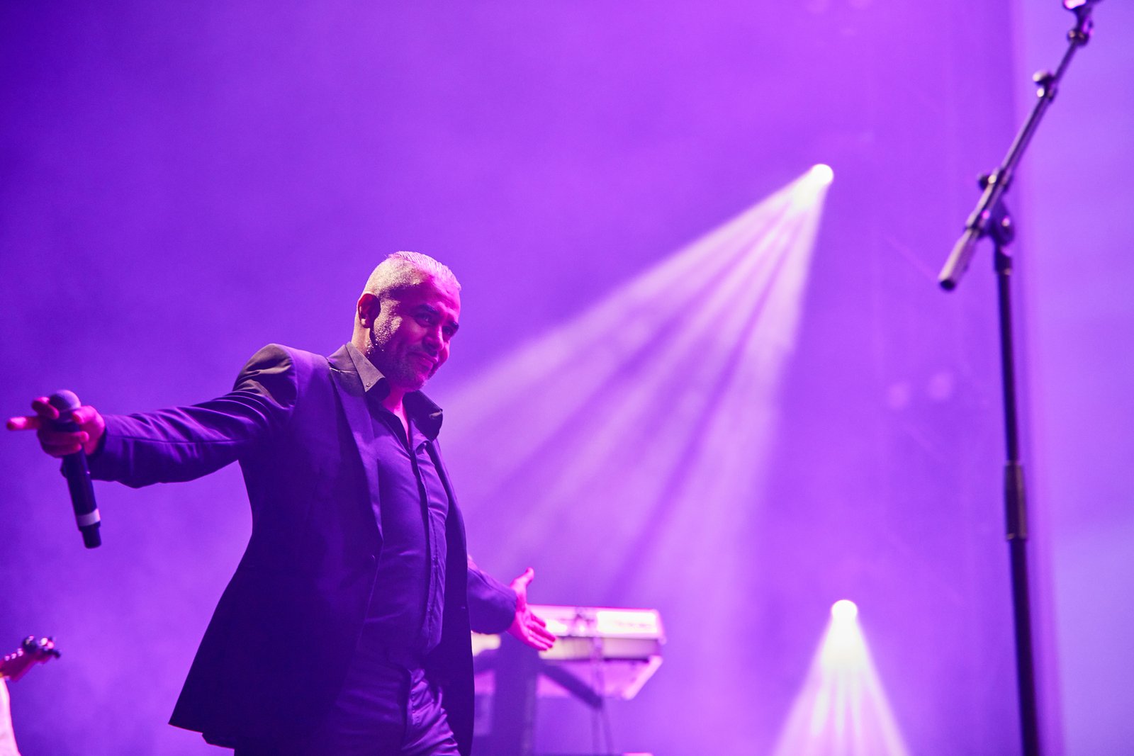 251004-215845-004A2858